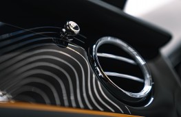Bentley Bentayga Inspired by China, 2025, dashboard detail